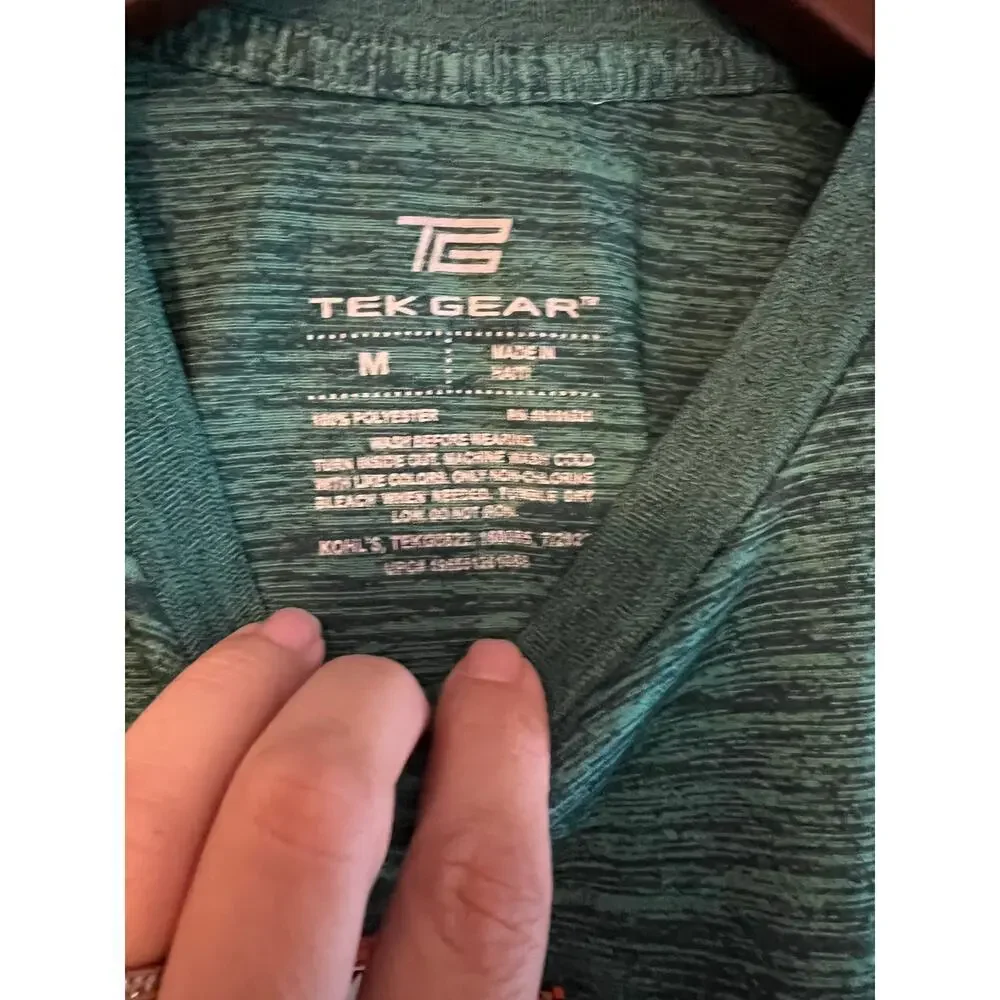 Boys Swimimg long sleeves Rash guard Sz M 5-7 yrs Shirt Green Tek Gear Football